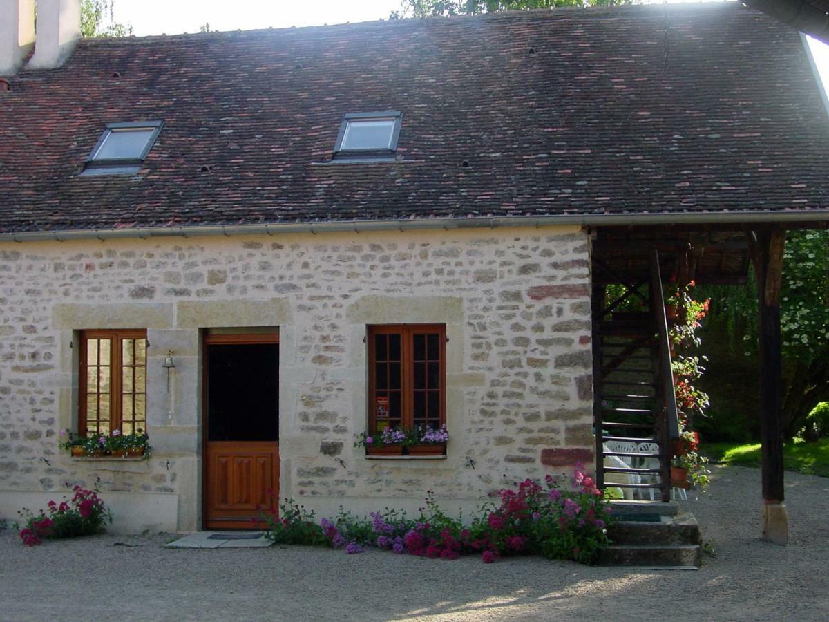 Chambre D'Hotes Ferme De La Forlonge Sauvigny-le-Beureal Exterior photo